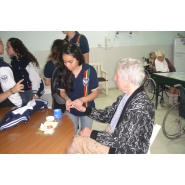 Visita al Hogar de Ancianos